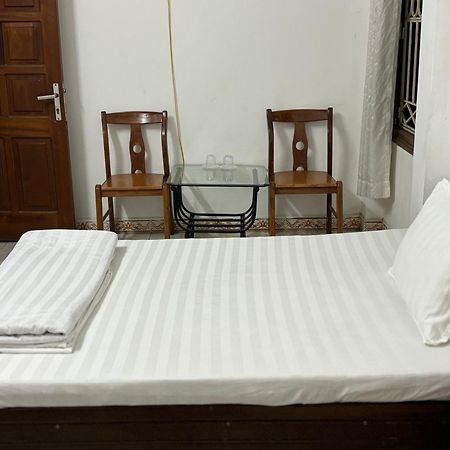 Nha Nghi Thanh Thu Ханой Екстериор снимка